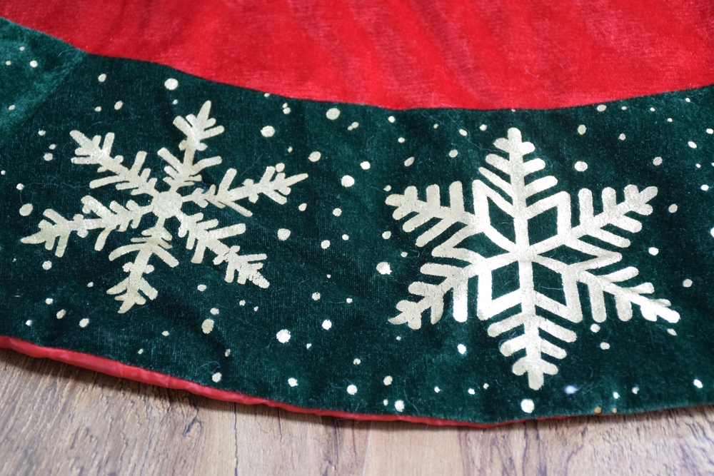 120*120Cm Red/Green/White Christmas Snowflake Tree Skirt Decoration-GOON- Home Decoration, Christmas Decoration, Halloween Decor, Harvest Decor, Easter Decor, Thanksgiving Day Decor, Party Decor